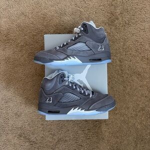Jordan 5 grey wolfs